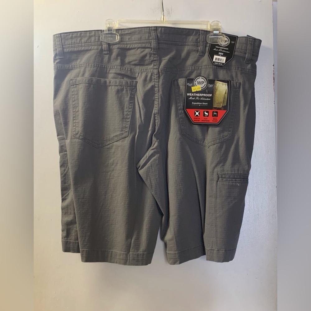 🌟 Men’s Weatherproof Ripstop Expedition Shorts with Pockets - Picture 2 of 6